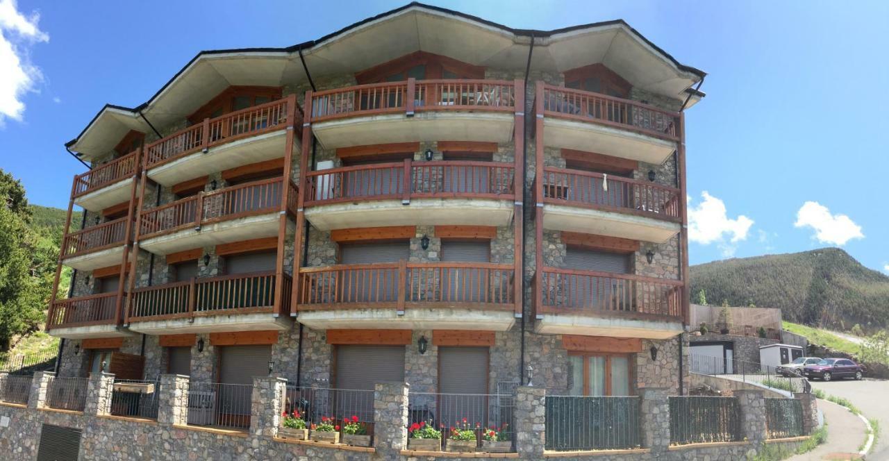Bosquet 1 Hut 7670 Apartment *